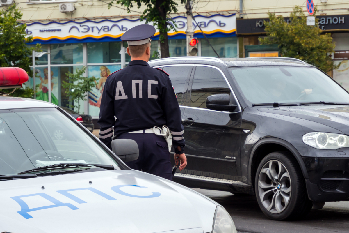 Обжаловать штраф ГИБДД: в суде, онлайн на Госуслугах