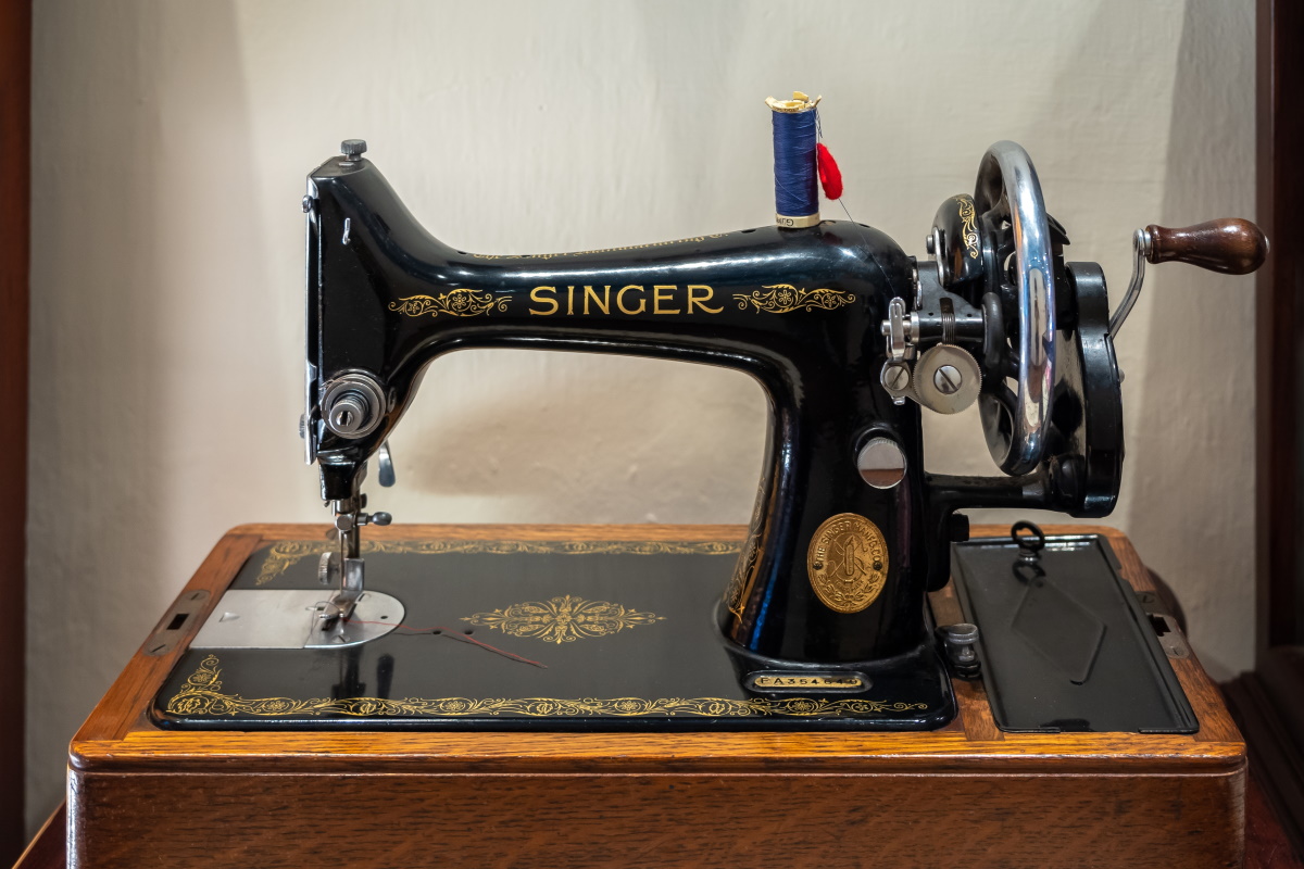 как продать старинную швейную машинку